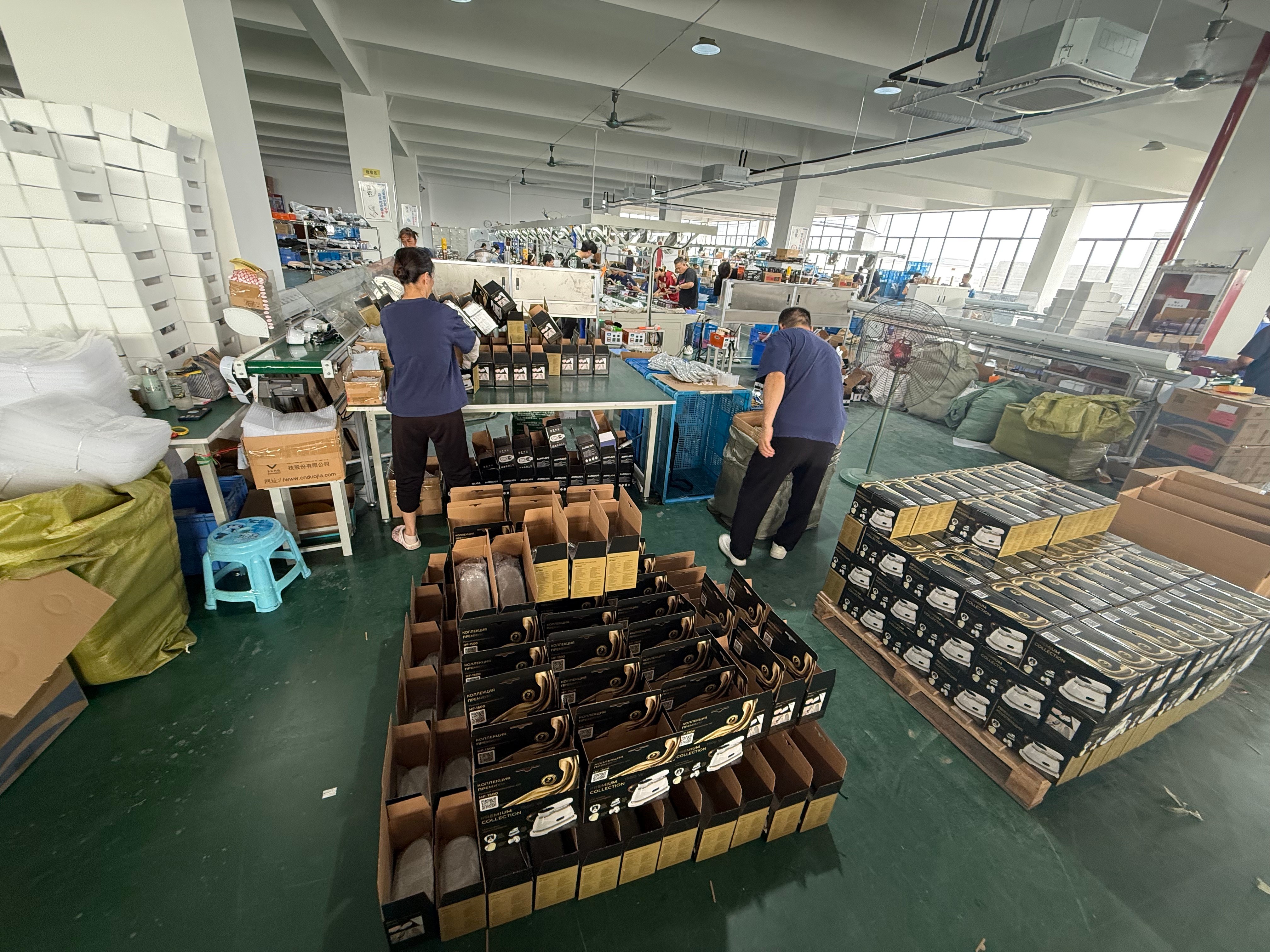 Verify garment care factory in China - XINGYUE manufacturing base tour